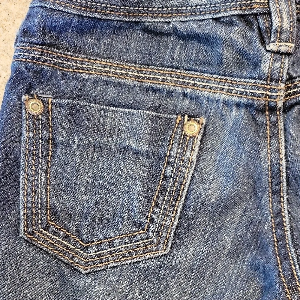 Old Navy Kids Blue Denim Cotton Shorts Size 6